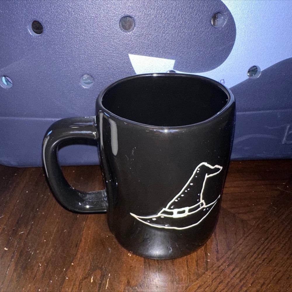 Rae Dunn Wicked Witch Hat Mug Brand New Halloween Fall Fun Coffee Cup - Picture 3 of 3